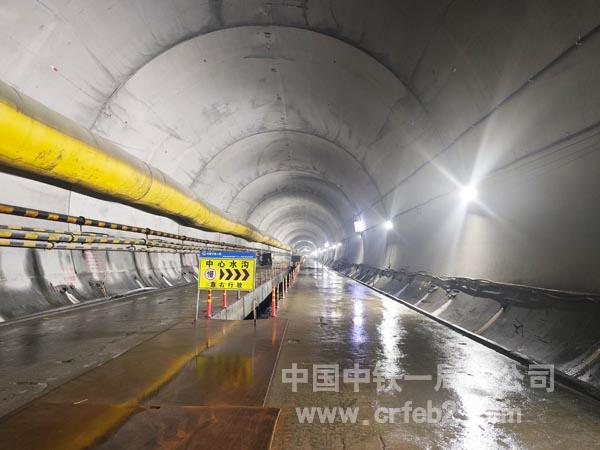 5d95f10e237bf63bfd4c066ea8d9891(1)